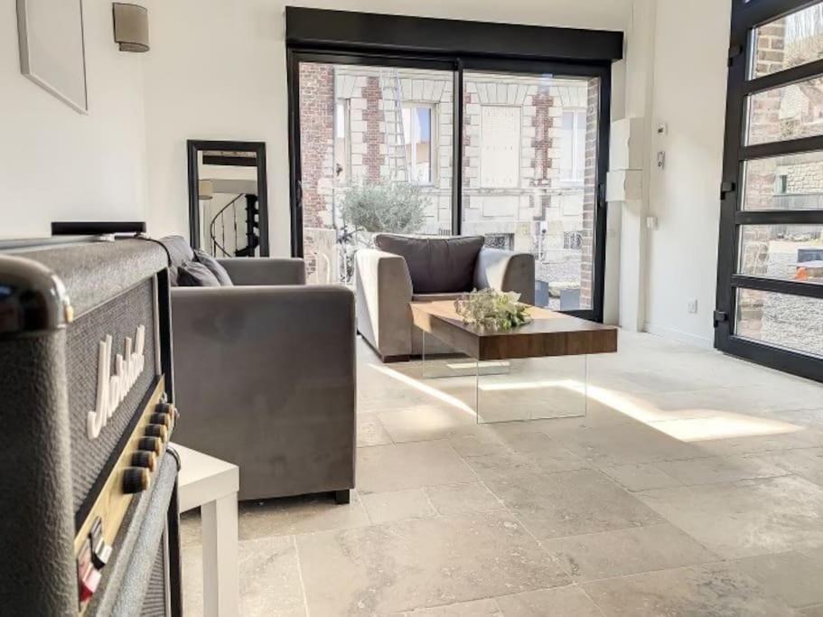 Appartement Le Maurice 6 - Duplex à Compiègne Extérieur photo